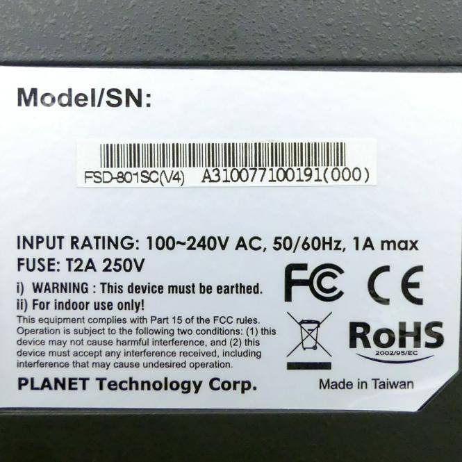 Gerätelabel mit Modell-/SN-Barcode für FSD-801SC(V4) und Seriennummer A310077100191(000), mit Stromversorgung 100-240V AC 50/60Hz 1A max, Sicherung T2A 250V und FCC/CE/RoHS-Kennzeichnungen.