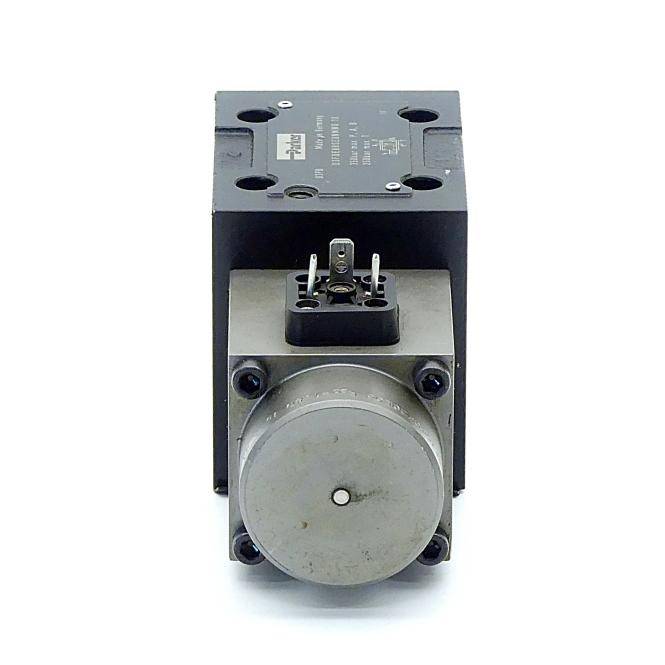 Parker 4/2 Wegeventil (D3FBE88SE0NMW0 10)