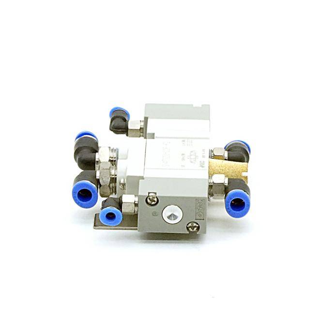 SMC Pneumatik-5/3-Wege-Magnetventil (SYA7320-02F-F2)