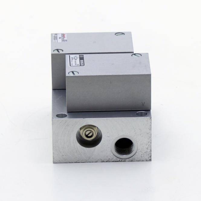 Bosch 3/2 Wegeventil 0 820 207 001 (0 821 400 230)