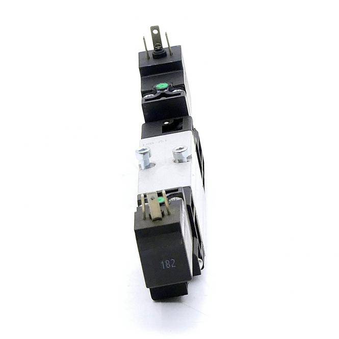 Bosch 5/2 Wegeventil (0 820 038 652)