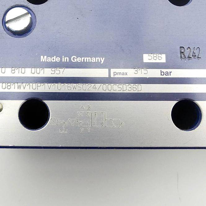 Bosch 0 810 001 957 4/2 Wegeventil mit Druckschalter (081WV10P1V1016WS024/00CSD36D)
