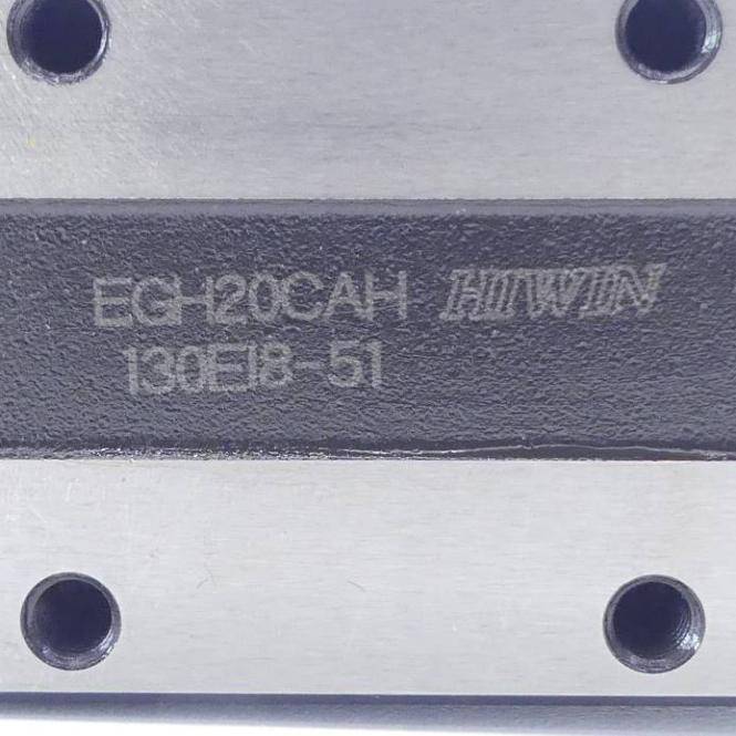 HIWIN Linearführungsschine mit 2 Führungswagen EGH20CAH (130EI8-51)