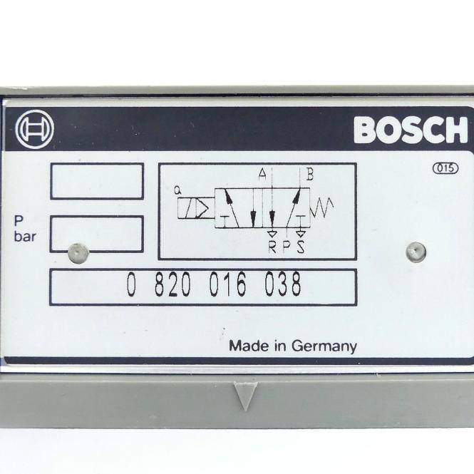 BOSCH 5/2-Wegeventil (0 820 016 038)