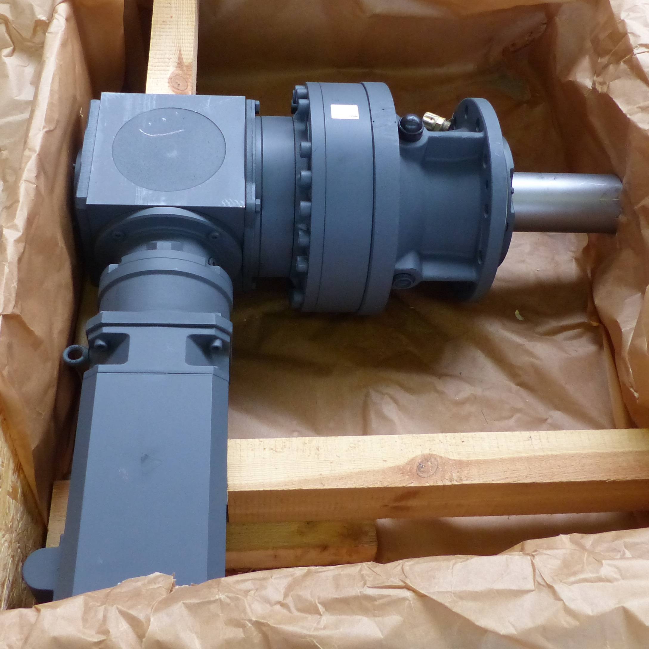 Siemens Servomotor mit Winkelgetriebe 1FT6 105-1AC71-1EH1 (435477 001)