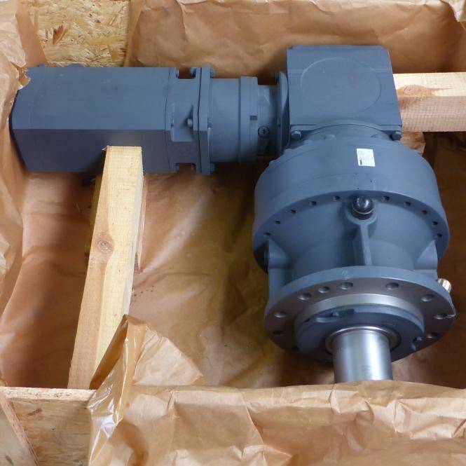 Siemens Servomotor mit Winkelgetriebe 1FT6 105-1AC71-1EH1 435477 001 (435477 001)