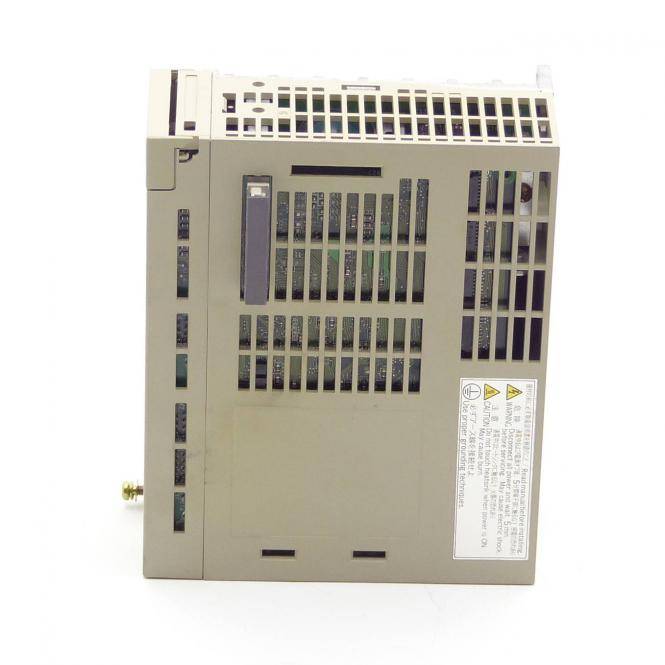 Yaskawa Servopack SCA 0021.111003 (SGDH-04AEY452)