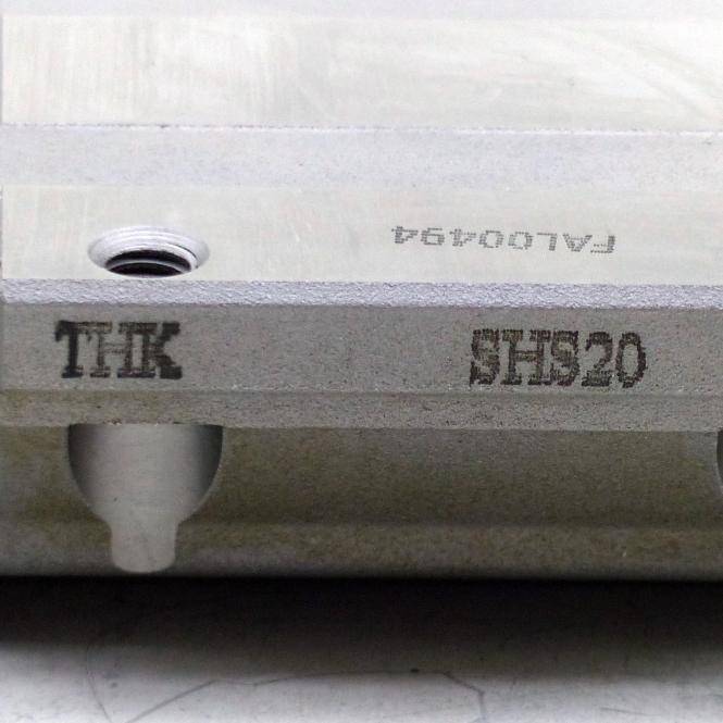 THK Kugelwagen mit Führungsschiene (SHS20)