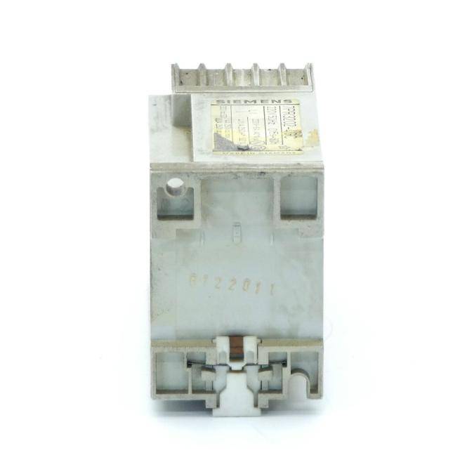 Siemens Zeitverzögerungs-Relais (7PR3202-4GC)