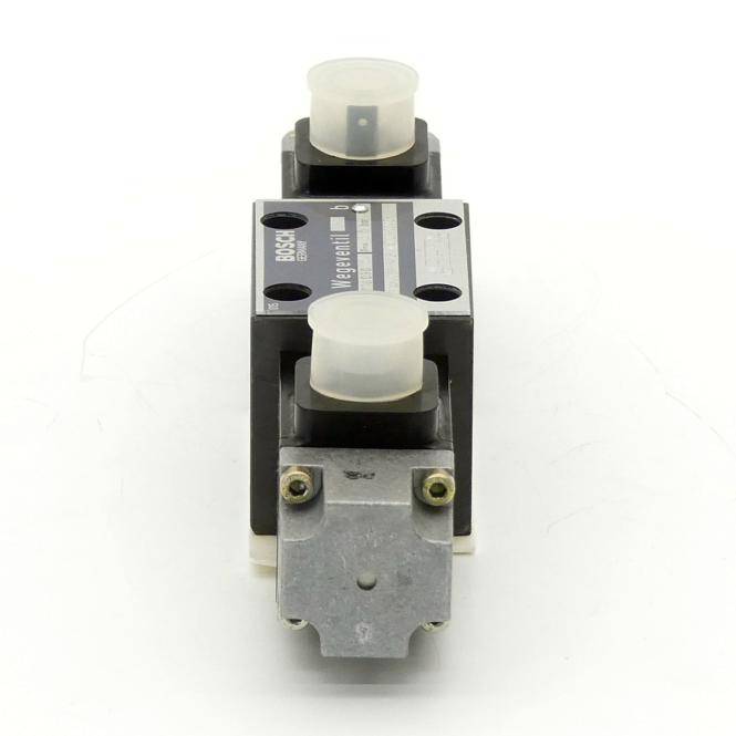 Bosch 4/3-Wegeventil 081WV06P1N161WS024/00A0 (0 810 090 104)