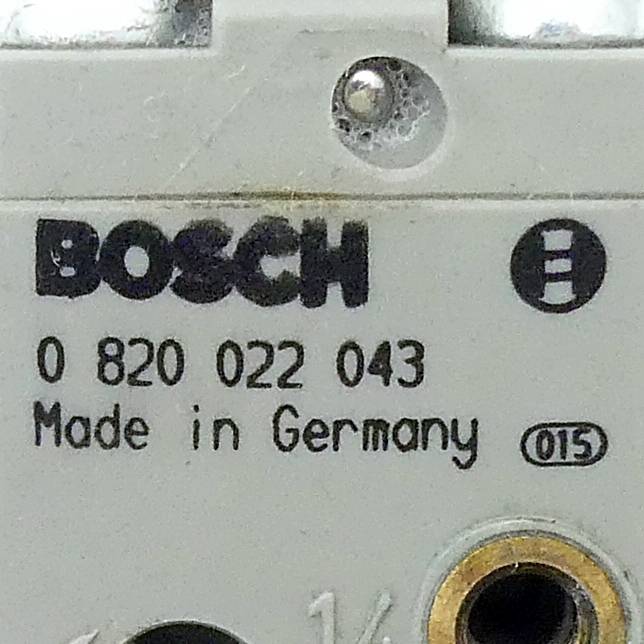 Bosch 5/2 - Wegeventil (0 820 022 043)