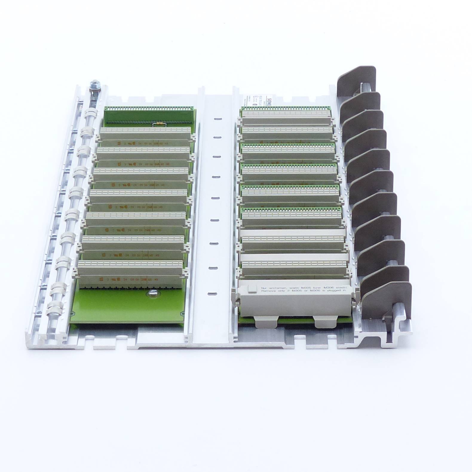 Siemens Baugruppenträger (6ES5 700-2LA12)