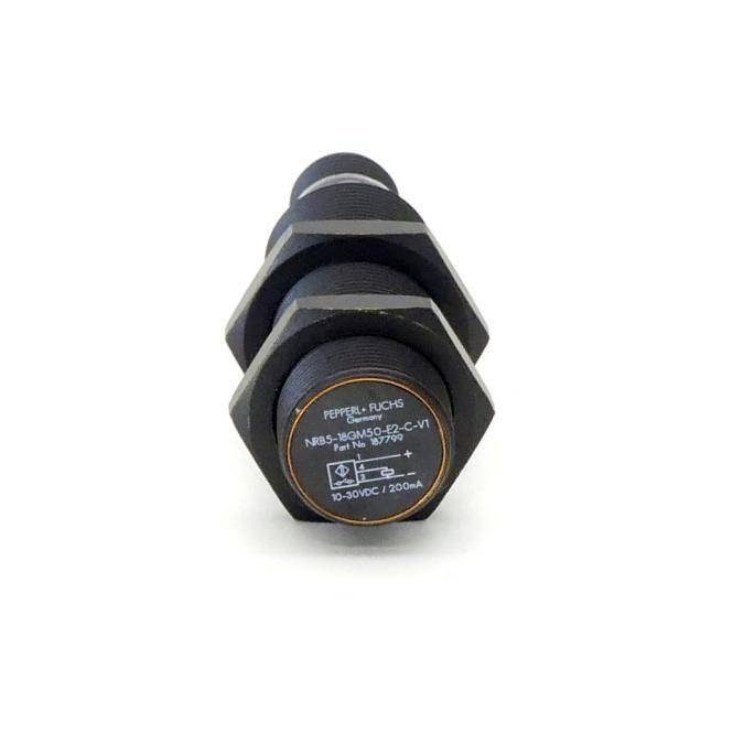 PEPPERL+FUCHS Induktiver Sensor NRB5-18GM50-E2-C-V1 (187799)