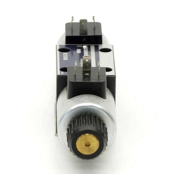 Bosch 4/3-Wegeventil 081WV06P1V1004WS024/00D0 (0 810 091 212)