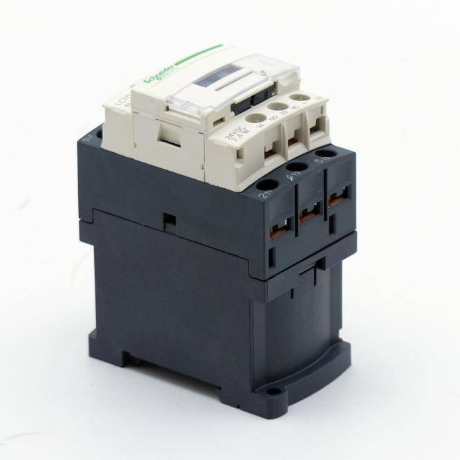 Schneider Electric Schütz (LC1D18BDC)