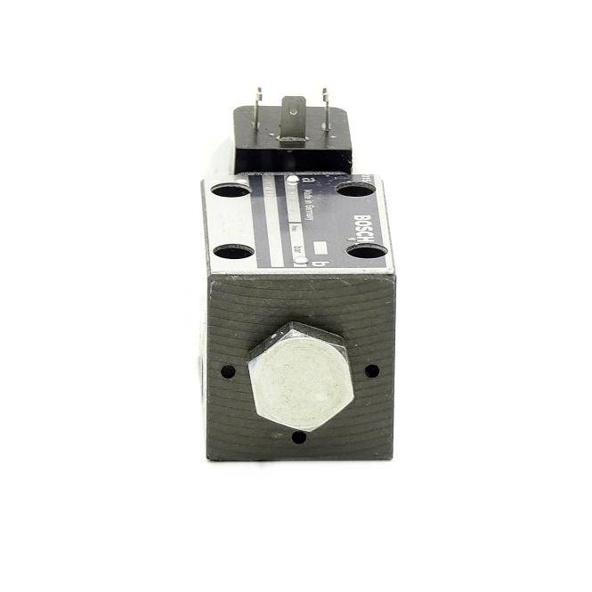 Bosch 4/2-Wegeventil 081WV06P1V1039WS024/00D0 (0 810 091 257)