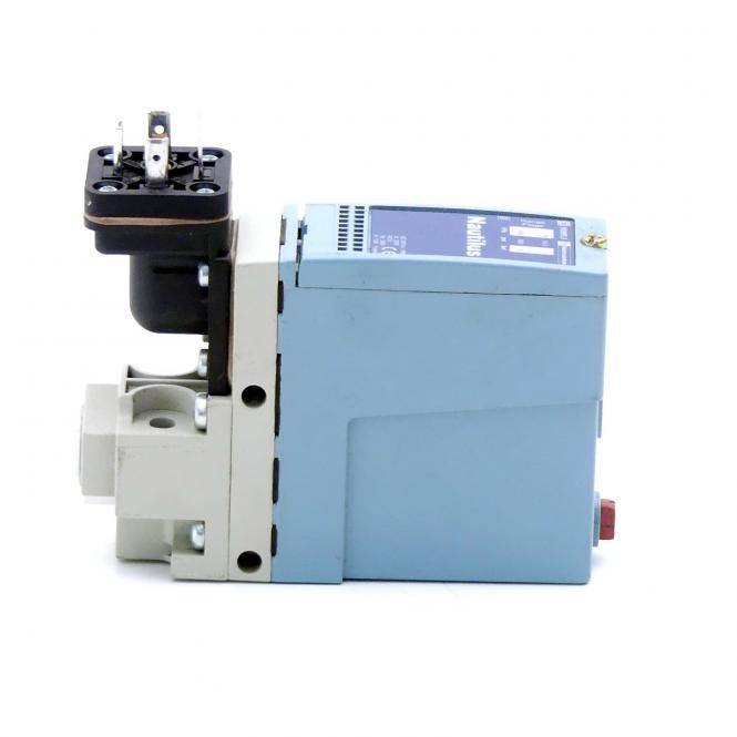 TELEMECANIQUE Elektromechanischer Druckschalter (XML-A020A1C11)