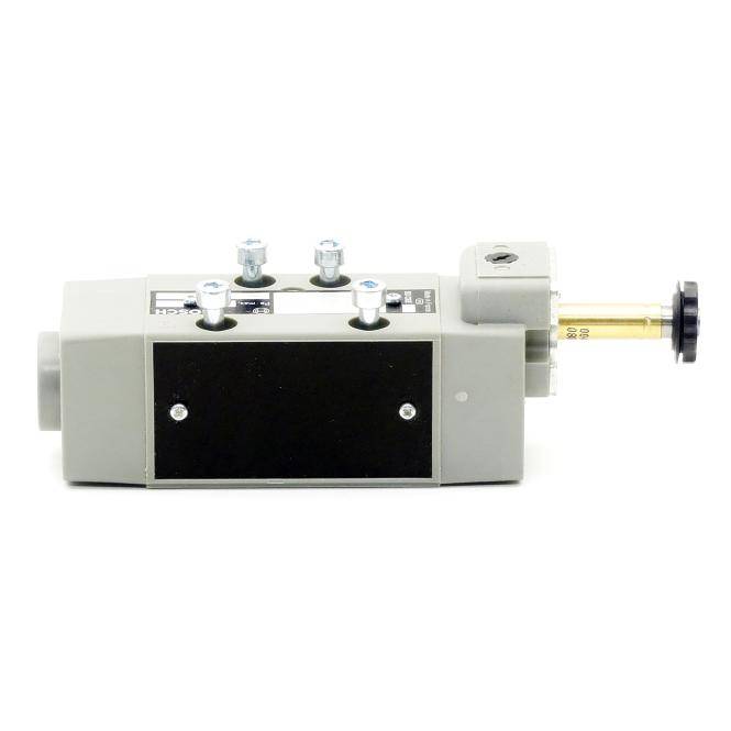Bosch 5/3 Wegeventil (0 820 024 997)