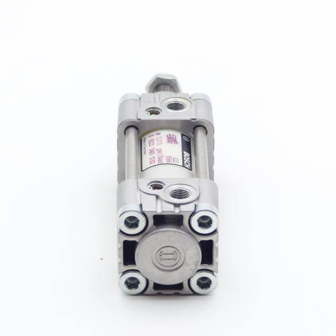 BOSCH Kurzhubzylinder 32 x 15 (0 822 340 032)