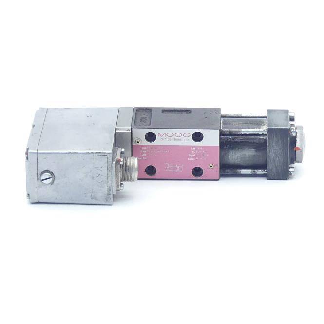 MOOG Servoventil D633-317B (R04KO1M0NSM2)