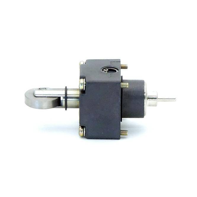 Kleiner mechanischer Drehschalter oder Aktuator mit einem Metall-Hebel und schwarzem Gehäuse auf weißem Hintergrund.