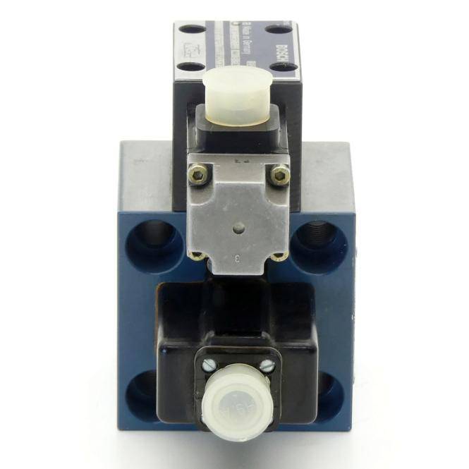 Bosch 2-Wege-Einbauventil + 4/2-Wegeventil 081WV06P1N171WS024/00A0 (0 810 060 051 + 0 810 090 344)