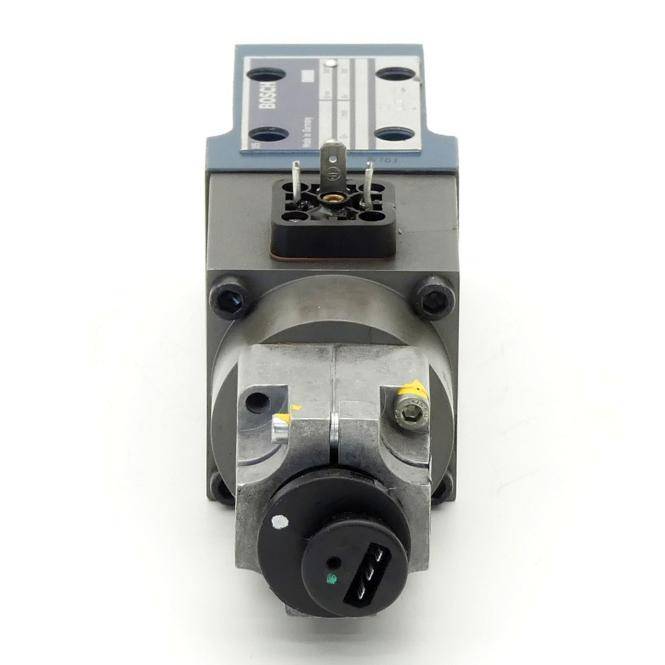 Bosch Proportional-Druckbegrenzungsventil DBEB10Z-1X/180XYG24-37Z4M (0 811 402 100)