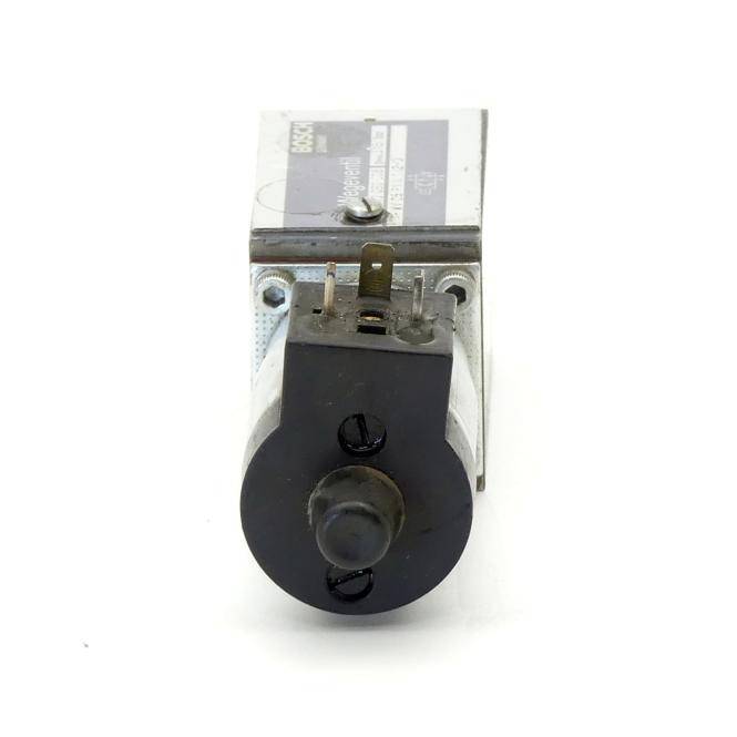 BOSCH 4/2 Wegeventil WV 06 P1 N 1 12-0 (0 810 090 008)