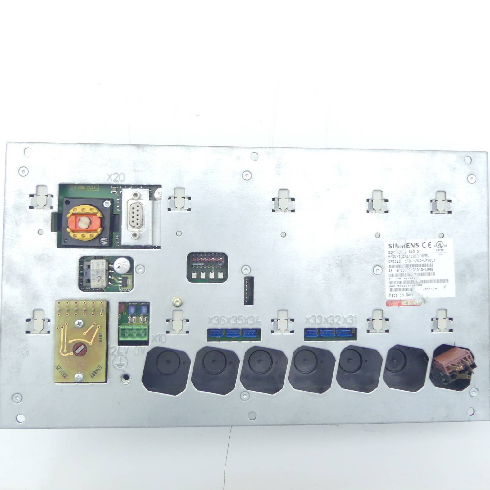 Siemens Maschinensteuertafel 6FC5203-0AD10-1AA0 (6FC5203-0AD10-1AA0)