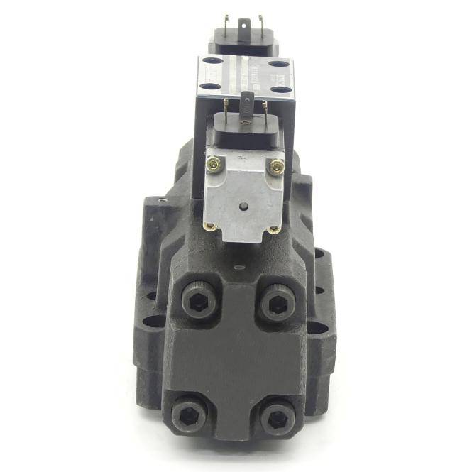 Bosch Vorgesteuertes 4/3-Wegeventil 081WV16P1N302XYWS024/00-0 (0 810 050 003 + 0 810 090 101)