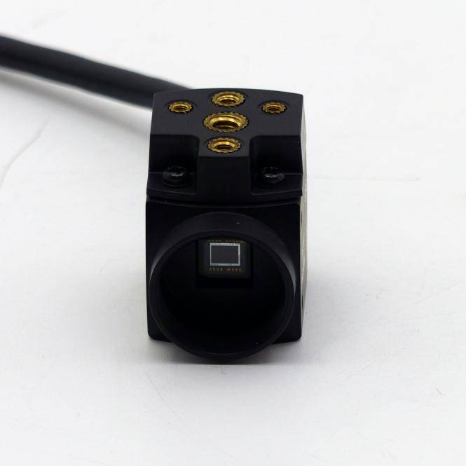 Keyence Kamera mit CCD-Bildempfangselement (CV-050)
