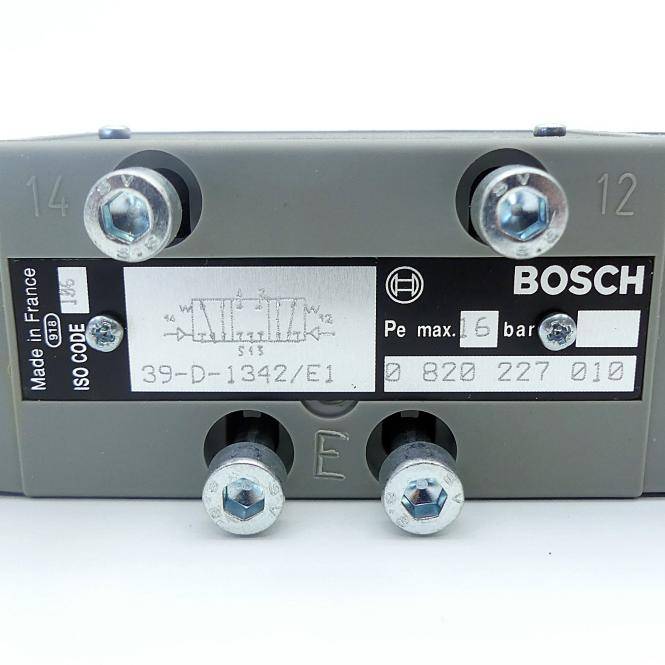 Bosch Magnetventil (0 820 227 010)