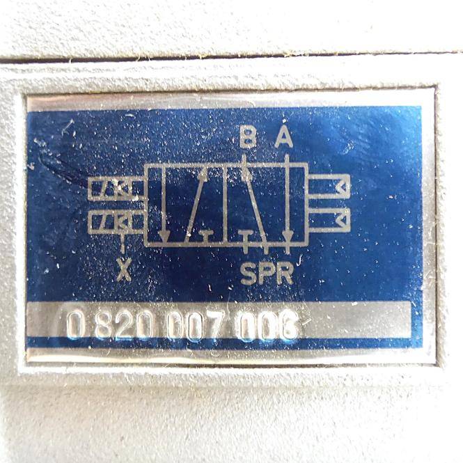 BOSCH 5/2-Wegeventil (0 820 007 006)