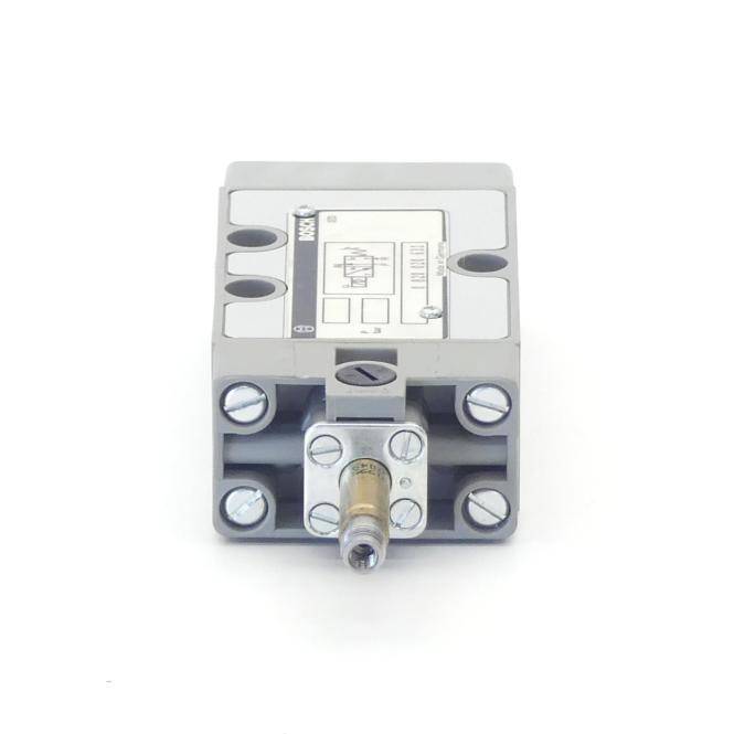 Bosch 3/2 Wegeventil (0 820 020 631)