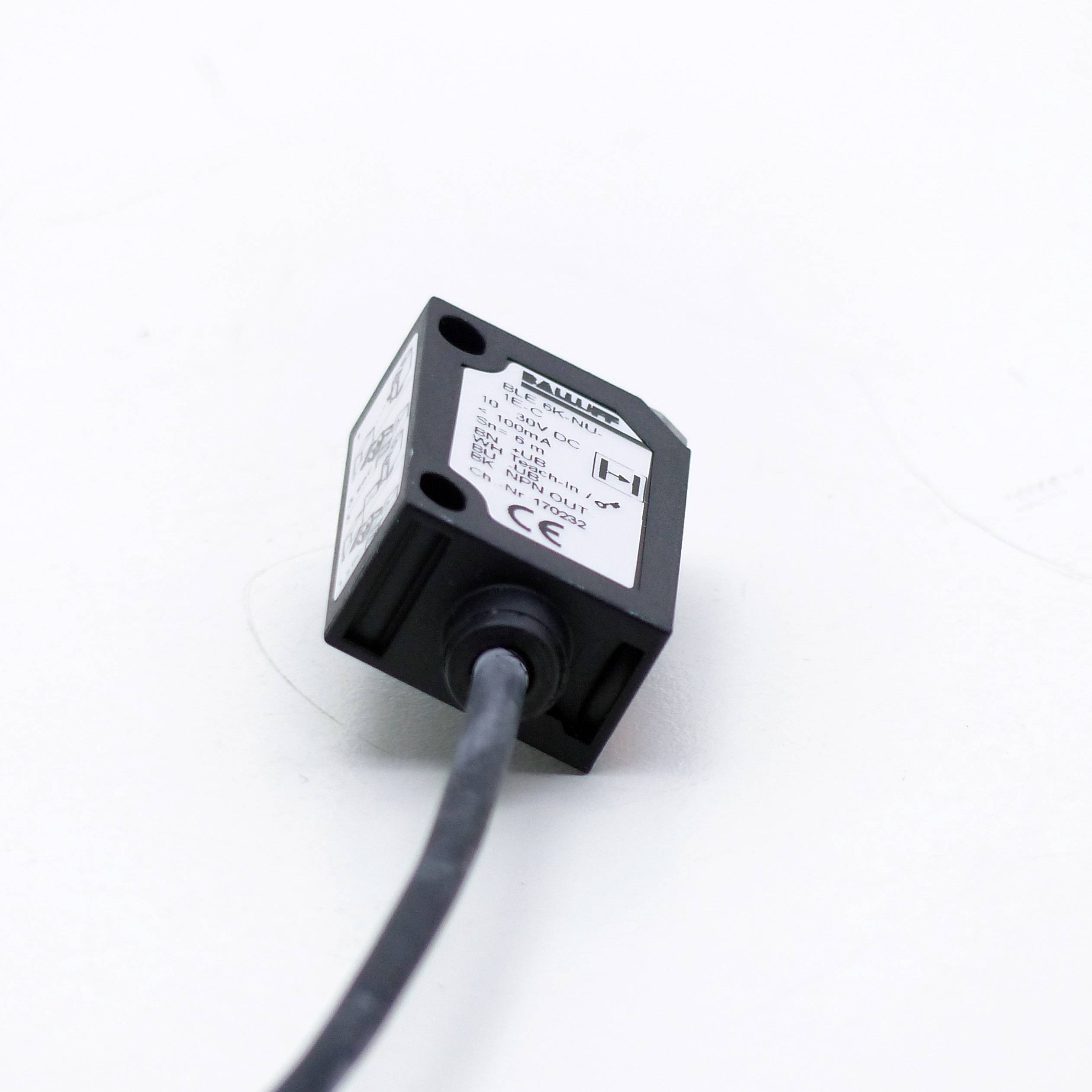BALLUFF Photoelektrischer Sensor (BLE 6K PU-1E-C-02)