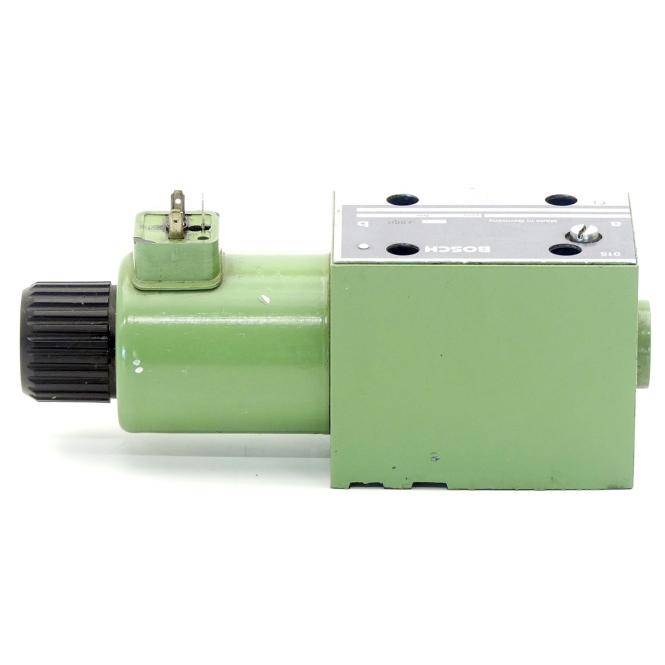 Bosch 4/2-Wegeventil 081WV10P1V1016WS024/00D0 (0 810 001 772)