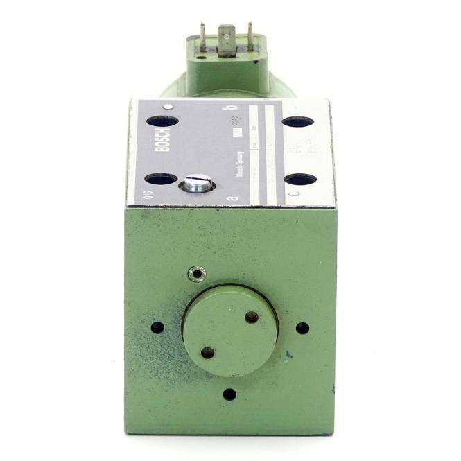 Bosch 4/2-Wegeventil 081WV10P1V1016WS024/00D0 (0 810 001 772)