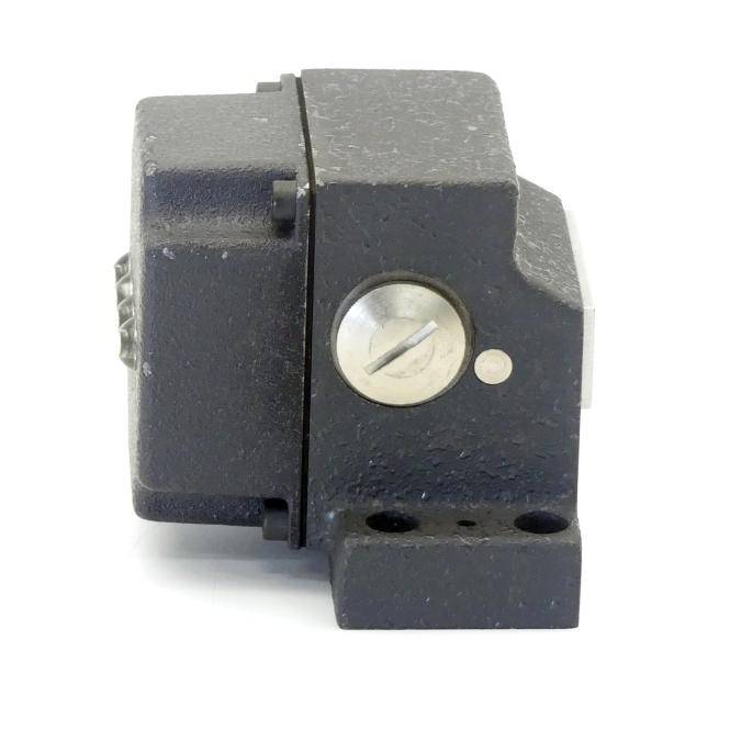 Euchner Reihengrenztaster (GLBF 04 X12-728L)