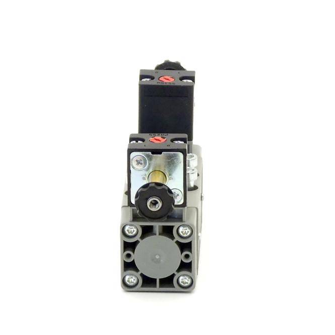 Bosch 5/2 Wegeventil (0 820 024 992)