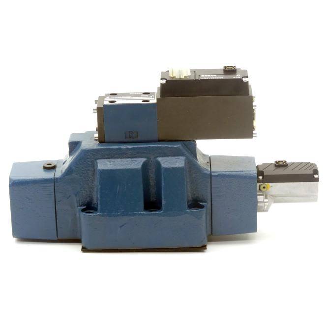 Bosch 4/3 Proportionales-Wegeventil 4WRL25V370M-3X/G24Z4/M (0 811 404 405)