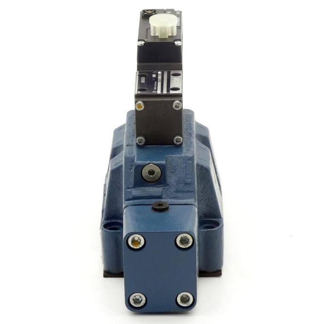 Bosch 4/3 Proportionales-Wegeventil 4WRL25V370M-3X/G24Z4/M (0 811 404 405)