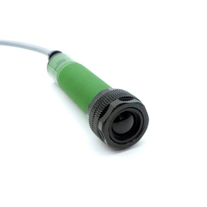 BALLUFF Optoelektronischer Sensor (BLS 18 P1 094)