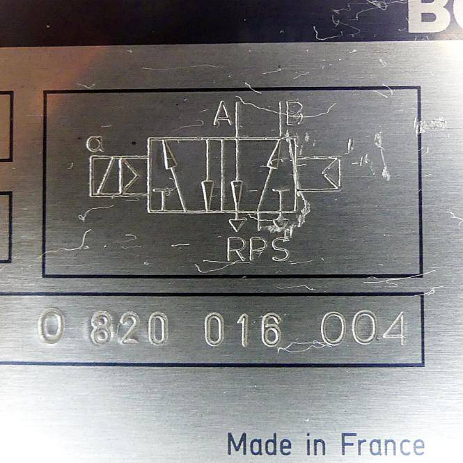 BOSCH 5/2-Wegeventil (0 820 016 004)