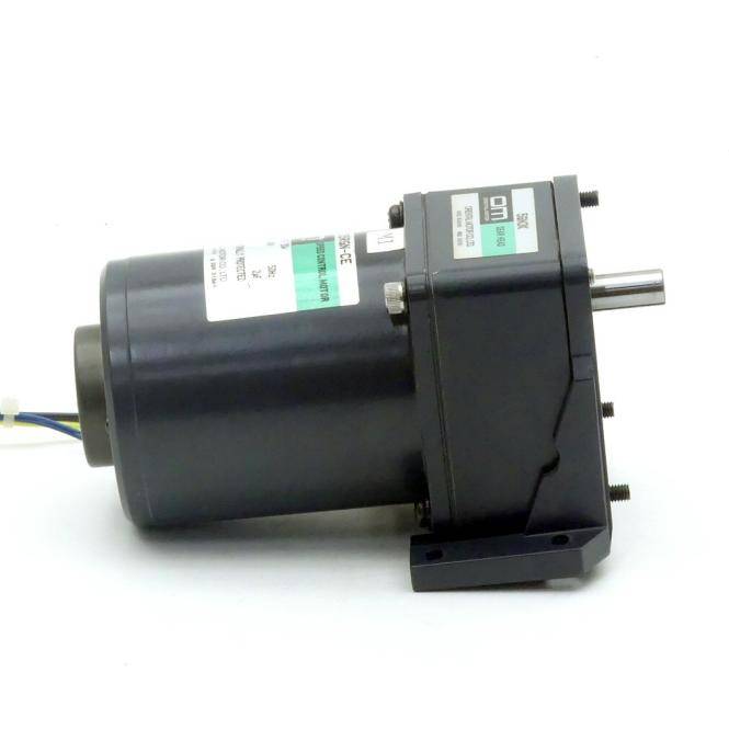 Oriental Motor Drehzahlregelungsmotor (5IK35RGN-CE + 5GN3K)