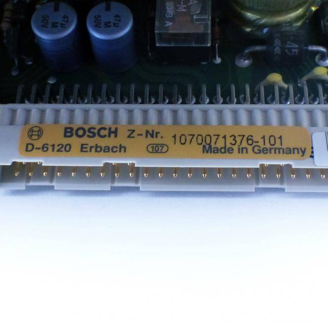 Bosch Netzgerät NT1 (1070071376-101)