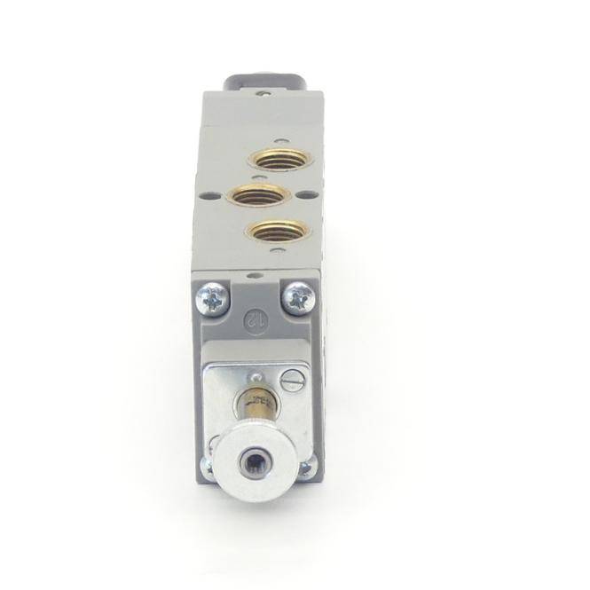 Bosch 5/2 Wegeventil (0 820 035 051)