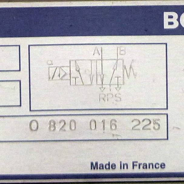 BOSCH 5/2-Wegeventil (0 820 016 225)