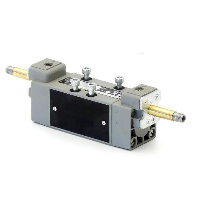 Bosch 5/2 Wegeventil (0 820 024 998)