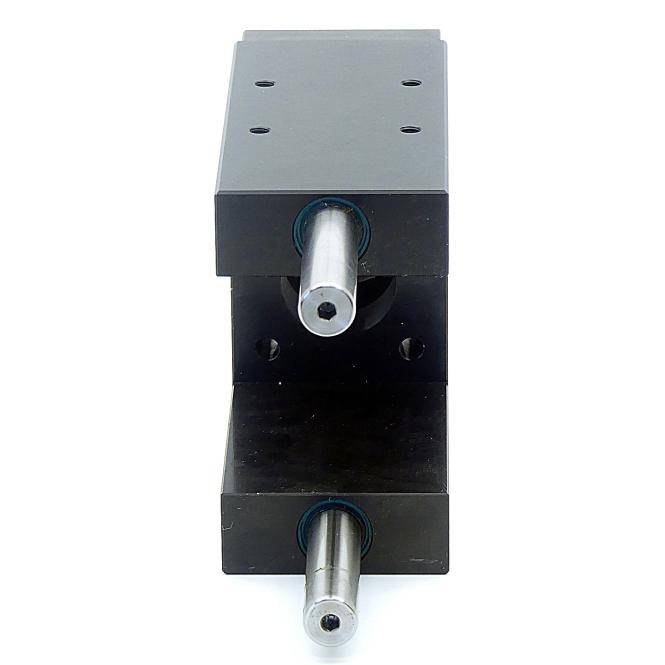 Bosch Zylinderbefestigung 63 x 50 (0 821 401 380)