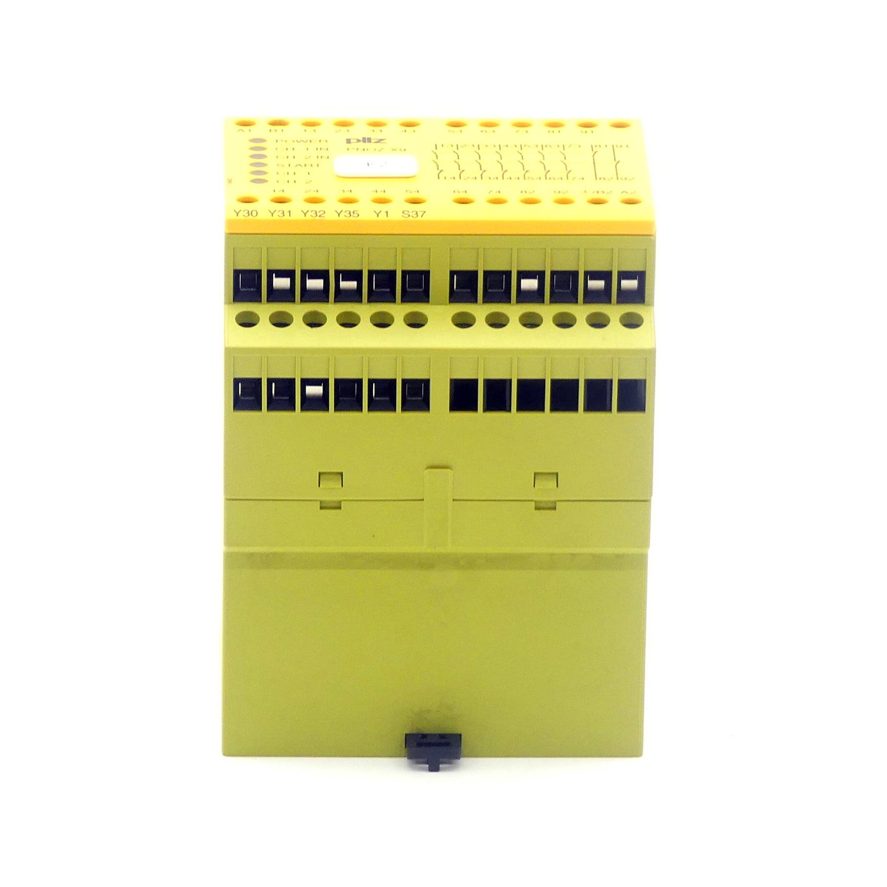 Pilz Sicherheitsschaltgerät PNOZ X9 24VAC 24VDC 7n/o 2 n/c 2so (7746609)